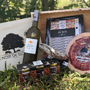 Coffret gourmand porc noir de Bigorre - jemangefrancais.com