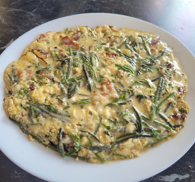 omelette aux asperges sauvages ou respounchous